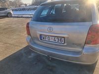 Begagnad Toyota Avensis 147 HK (108 kW) 2005 Kombi