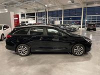 begagnad Hyundai i30 Wagon 1.6 CRDi, Drag, V-hjul