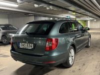 begagnad Skoda Superb Kombi 2.0 TDI 140hk Euro 5