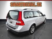 Begagnad Volvo V70 Kinetic 145 HK (106 kW) 2010 Ljusgrå Kombi