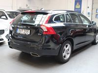 begagnad Volvo V60 D4 Momentum VOC Rattvärme VOC CitySafety 2015, Kombi