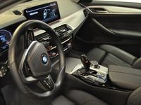 begagnad BMW 520 535 d xDrive Sedan 2023, Sedan