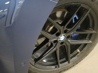 begagnad BMW iX xDrive50 Innovation B/W Soft close Drag Pano Laserlight Tonat