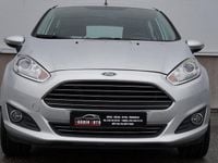 Begagnad Ford Fiesta Titanium 80 HK (58 kW) 2015 Grå Halvkombi