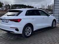 begagnad Audi A3 Sportback 30 TFSI PROLINE 6 VÄXLAD 2023, Halvkombi