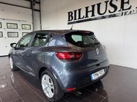 Begagnad Renault Clio IV Expression 74 HK (54 kW) 2017 Grå Halvkombi