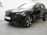 Begagnad Volvo XC40 Core 175 kW (238 HK) 2022 Svart SUV