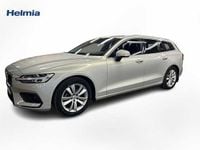 Begagnad Volvo V60 Momentum 192 HK (141 kW) 2019 Vit Kombi