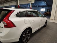 begagnad Volvo V60 D5 Plug-In Hybrid Aut 4x4 231 Hk R-Design Momentum