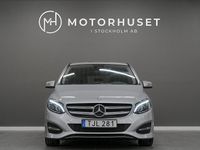 Begagnad Mercedes B180 Urban 109 HK (80 kW) 2015 Silver Minibuss