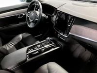 Begagnad Volvo V90 CC Momentum 197 HK (144 kW) 2021 Blå Kombi