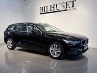 Begagnad Volvo V60 Momentum 197 HK (144 kW) 2021 Svart Kombi