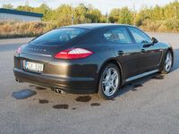 Begagnad Porsche Panamera 250 HK (183 kW) 2012 Halvkombi