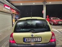 Begagnad Renault Clio R.S. 75 HK (55 kW) 2005 Halvkombi