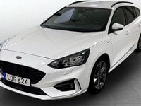 Begagnad Ford Focus 125 HK (91 kW) 2022 Frozen white Kombi