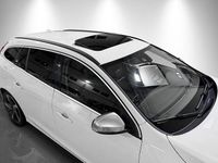 Begagnad Volvo V60 R-Design 163 HK (119 kW) 2013 Vit Kombi