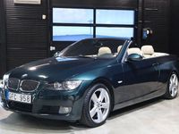 Begagnad BMW 325 218 HK (160 kW) 2007 Grön Cab