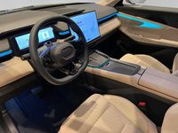 Begagnad Lynk & Co 08 2026 Svart SUV