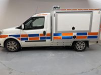 Begagnad Fiat Doblò 105 HK (77 kW) 2015 Vit Minibuss