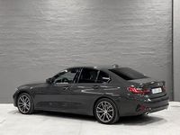 Begagnad BMW 330 Sport Line 292 HK (214 kW) 2020 Grå metallic Sedan