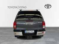 begagnad Toyota HiLux D-CAB 2.4 AWD AUT PREMIUM DIESELV KÅPA BÅGE 1 ÄGARE