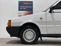 Begagnad Fiat Uno 45 HK (33 kW) 1990 Vit Halvkombi