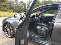 Begagnad Audi S4 Design 354 HK (260 kW) 2018 Daytonagrå päreffekt | svart läder s säten med hexagonsömmar Kombi