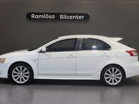 Begagnad Mitsubishi Lancer Sportback Inform 143 HK (105 kW) 2008 Vit Halvkombi