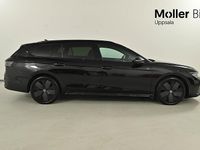 Begagnad VW Passat R-line 193 HK (141 kW) 2024 Grenadilla black metallic Kombi