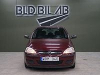 Begagnad Opel Corsa 75 HK (55 kW) 2004 Röd Halvkombi