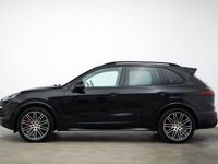 Begagnad Porsche Cayenne GTS 441 HK (324 kW) 2015 Svart SUV