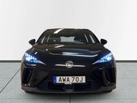 Begagnad MG MG4 EV 125 kW (170 HK) 2023 Svart Halvkombi
