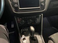 begagnad VW Tiguan GTS TDI 4M R-Line 240hk Drag,Värmare