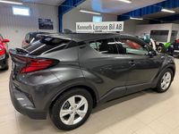 Begagnad Toyota C-HR Executive 122 HK (89 kW) 2023 Grå SUV