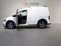 begagnad VW Caddy 2.0TDI Alltrack inredning 2 års 2020, Transportbil