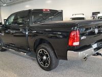 begagnad RAM 1500 Crew Cab 5.7 V8 HEMI 4x4 395hk