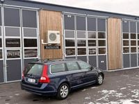 Begagnad Volvo V70 Momentum 163 HK (119 kW) 2013 Blå Kombi