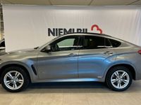 begagnad BMW X6 xDrive30d. M Sport Innovation Drag Dvärm Pano 360 H&K 2018, SUV