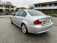 begagnad BMW 325 xi Sedan Advantage, Comfort, Dynamic