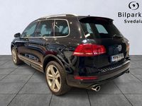 begagnad VW Touareg 3.0TDI 4Motion Premium R-Line 245HK