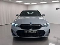 Begagnad BMW 330 M Sport 292 HK (214 kW) 2024 Grå. Kombi