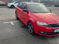 Begagnad Skoda Rapid 105 HK (77 kW) 2014 Halvkombi