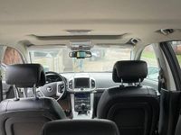 Begagnad Chevrolet Captiva 184 HK (135 kW) 2014 Grå SUV