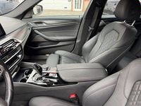 Begagnad BMW 530 M Sport 292 HK (214 kW) 2023 Vit Kombi