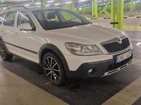 Begagnad Skoda Octavia Scout 140 HK (102 kW) 2010 Kombi