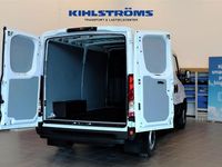 Ny Iveco Daily 136 HK (100 kW) 2025 Vit Van