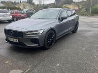Begagnad Volvo V60 R-Design 340 HK (250 kW) 2021 Kombi