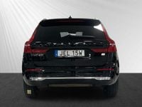 Begagnad Volvo XC60 Core 355 HK (261 kW) 2023 Svart SUV