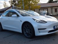 begagnad Tesla Model 3 Long Range AWD 440HK Skinn Panorama