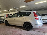 begagnad Hyundai i30 cw 1.6 CRDi Euro 4, LÅG MIL